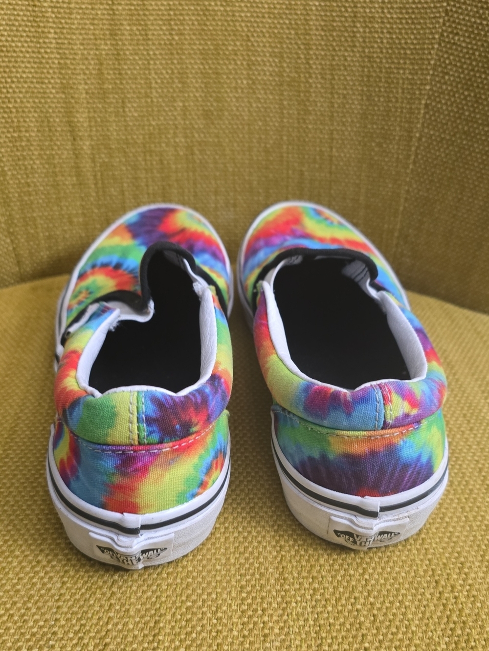 Vans - Picture 2 of 5